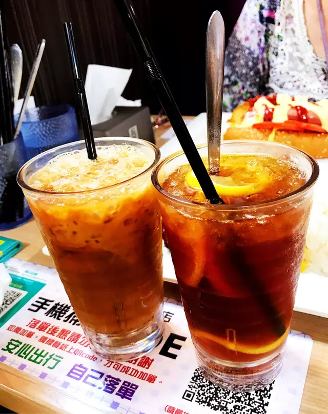 餐茶熱飲轉凍飲每杯加$3元😋🤗🤗