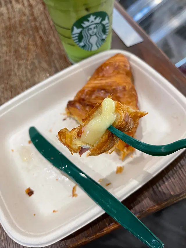 Brie & Ham Croissant Sandwich