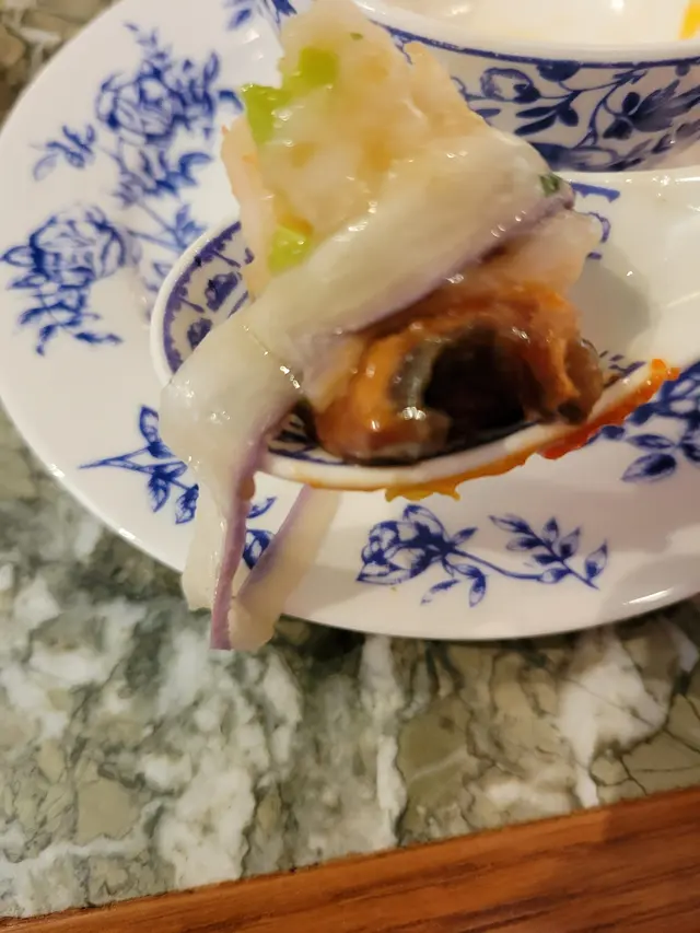 鮮茄百花鰻魚盞