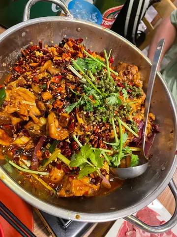 麻辣雞煲大辣