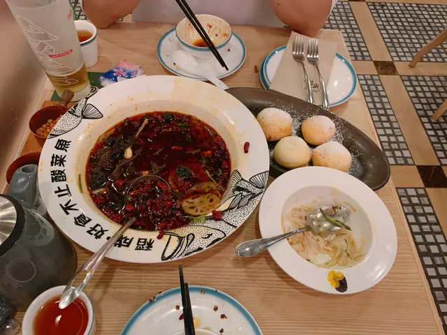 未食完主食就上咗甜品😒