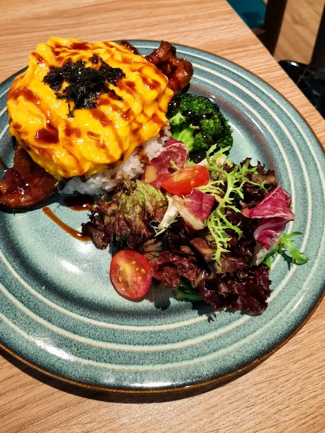 
蒲燒鰻魚滑蛋飯