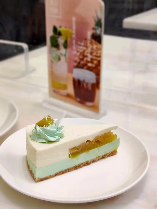 鳳梨斑蘭椰香希臘乳酪芝士蛋糕