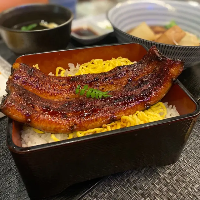 蒲燒鰻魚重