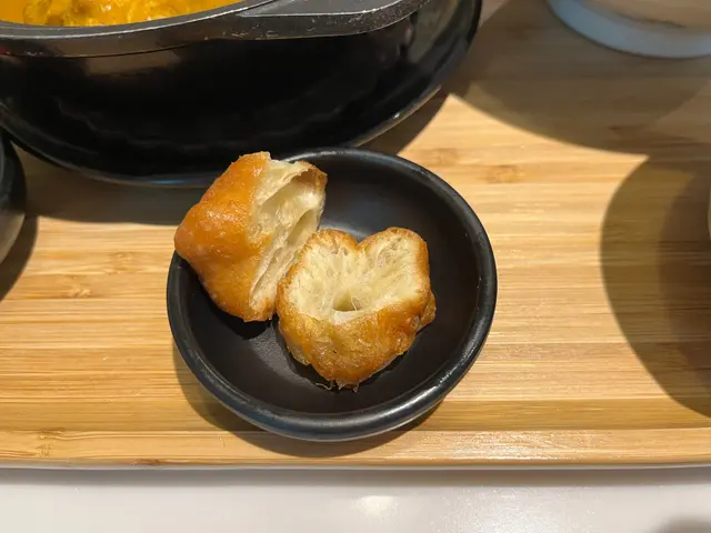 檳城椰香咖喱雞飯配肉骨茶