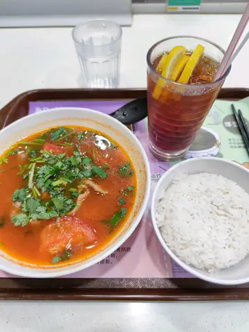 芫荽湯飯(蕃茄牛肉)+凍飲