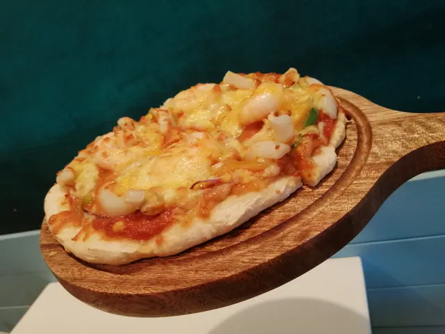 茄醬大樹菠蘿海鮮薄餅