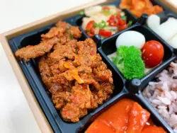 辣炒豬肉&5種配菜飯