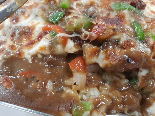 黑椒焗牛柳粒飯