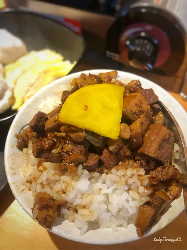 滷水汁鹹香得宜。