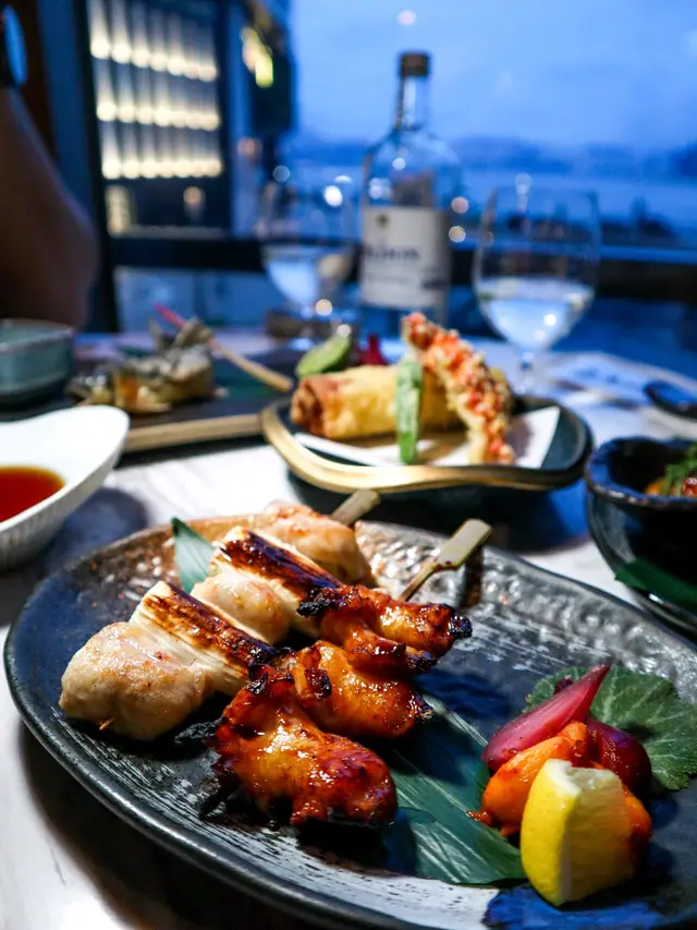 白蔥燒鳥卷&粒貝仔串燒