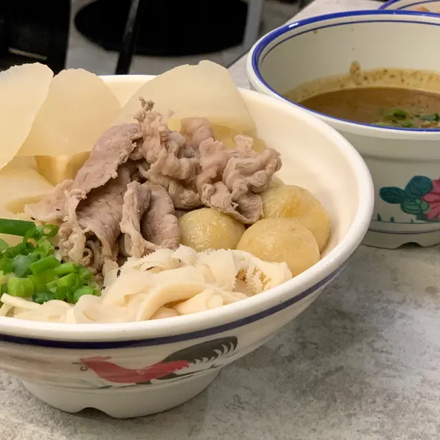 阿荔特濃沙嗲車仔沾麵