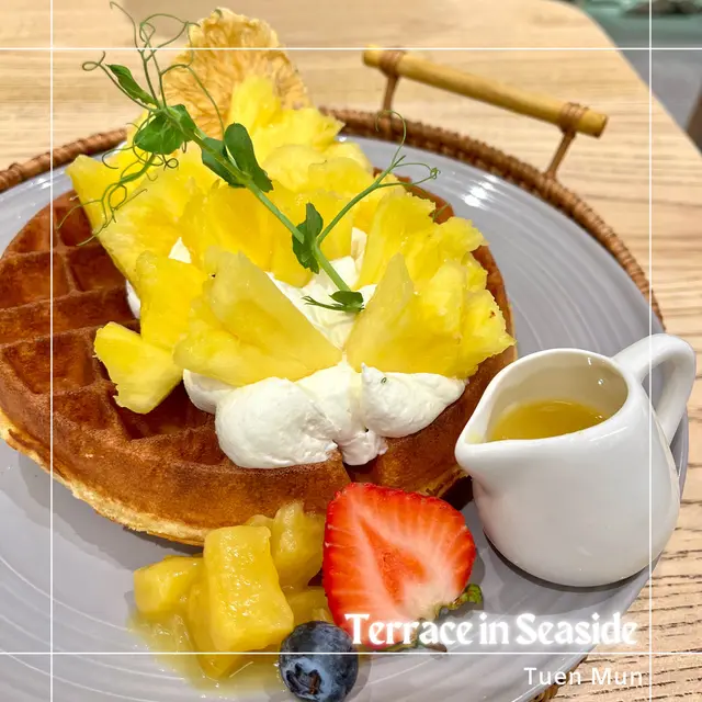 夏至菠蘿忌廉窩夫