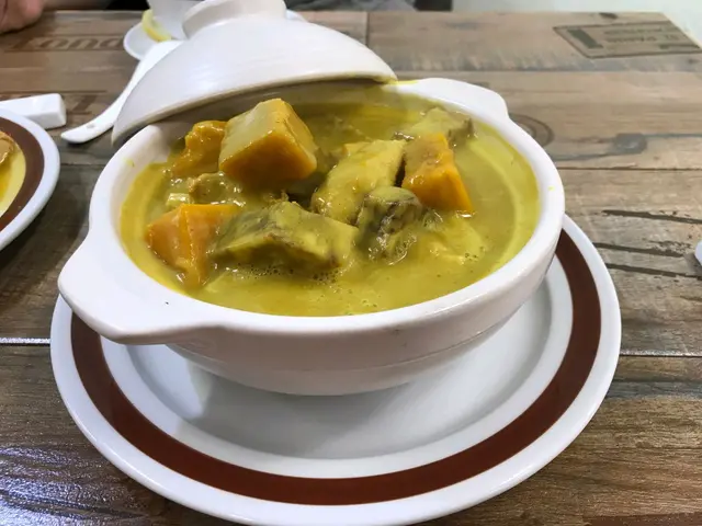 葡汁荔芋南瓜排骨煲