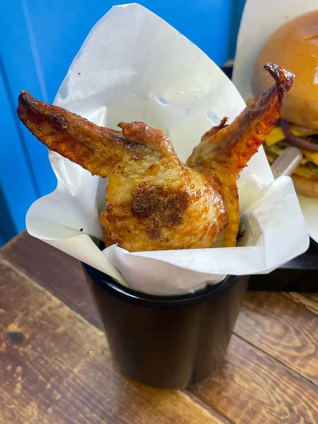 忌廉芝士蘑菇釀雞翼