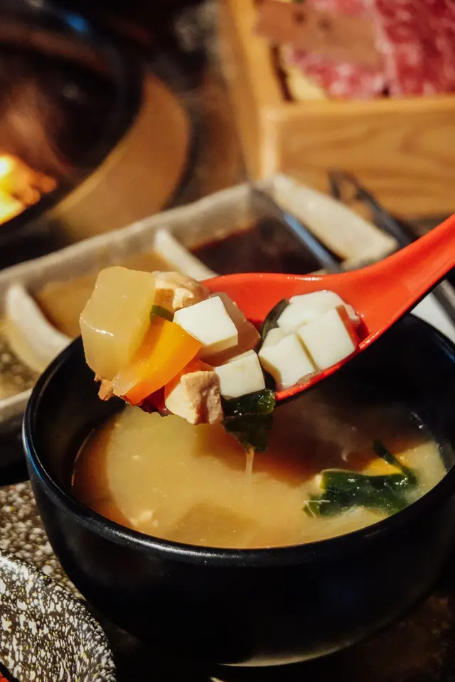三文魚味噌湯