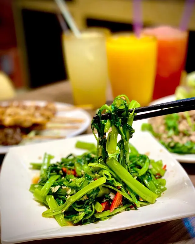 飛天通菜