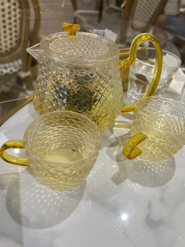 派對白桃烏龍茶