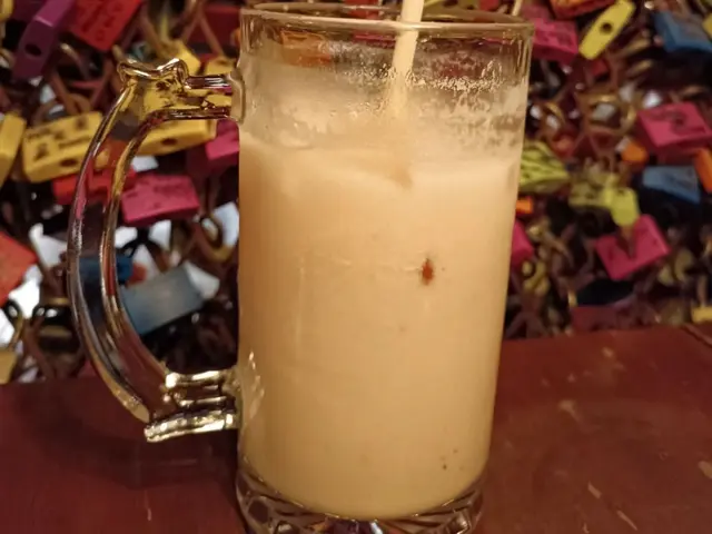 Outdark yogurt smoothie (Strawberry)