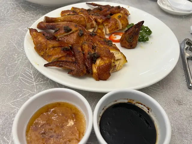 香脆味美的炸子雞