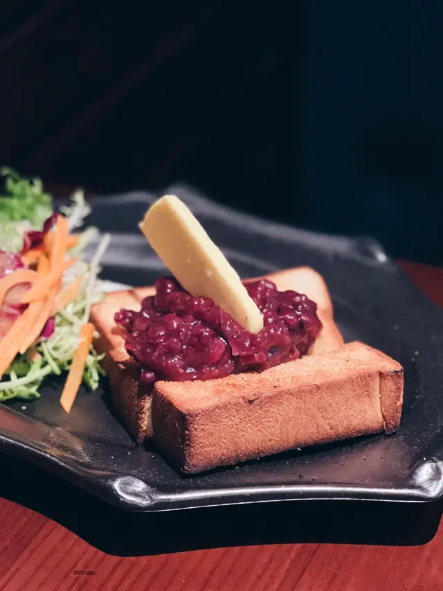 小倉紅豆牛油厚切多士