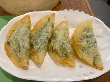 鲜虾韭菜角