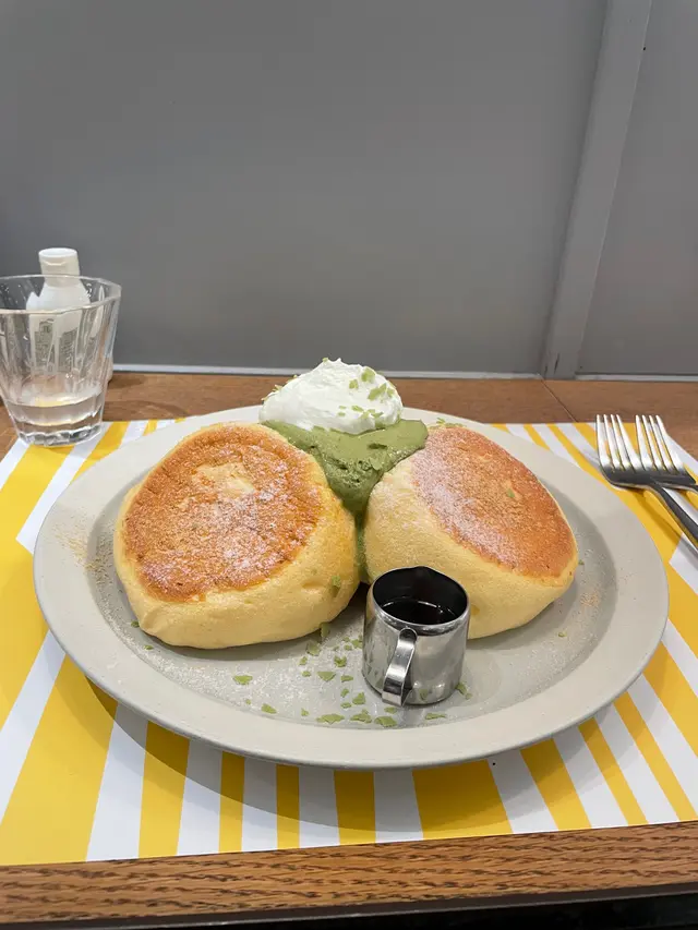 Matcha Red Bean Pancake
