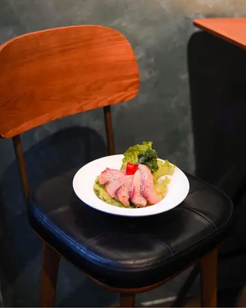 酱油甘鱼他他沙律