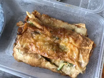 鲜虾腐皮卷