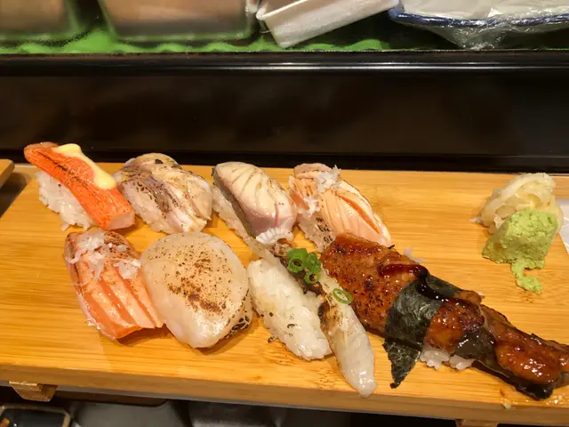 火炙壽司盛盒8件