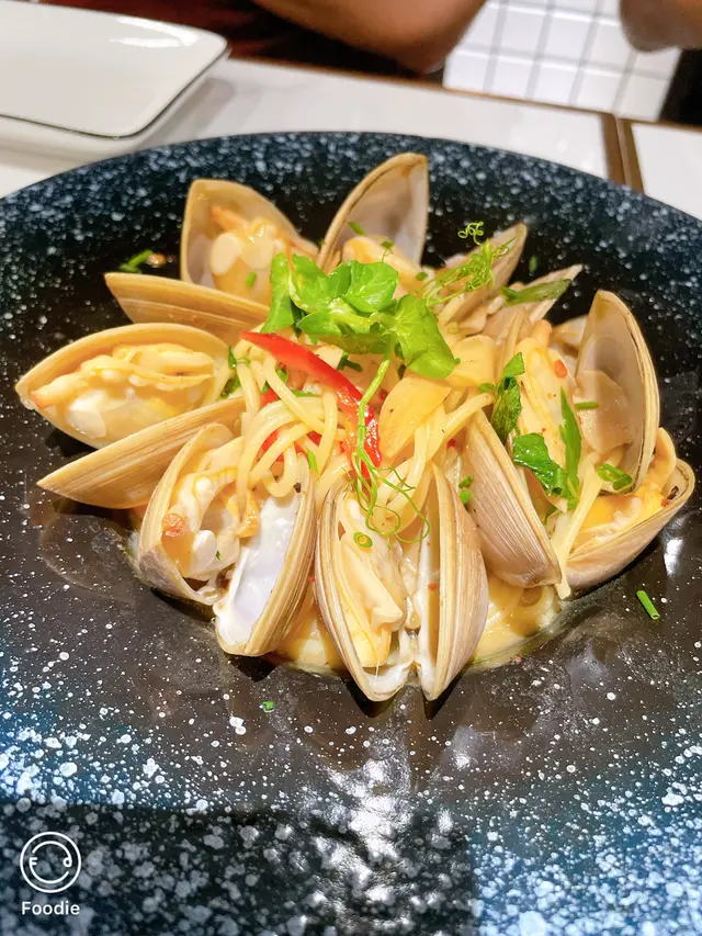 Off  menu    香蒜油意粉配鑽石蜆