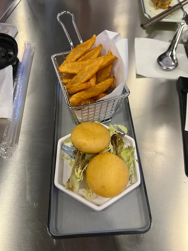 黃金甜不辣拼起司