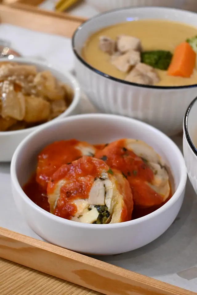 蕃茄菠菜芝士雞卷