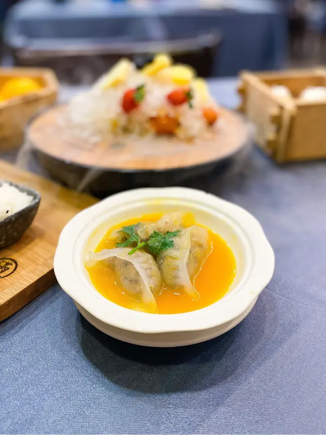 金湯松露餃