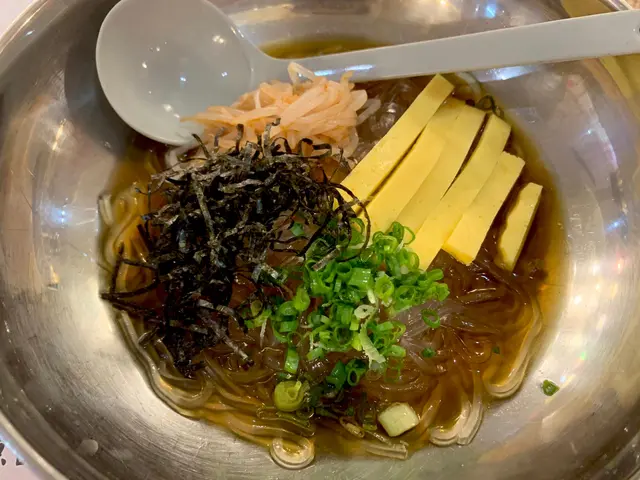 盛岡冷麵