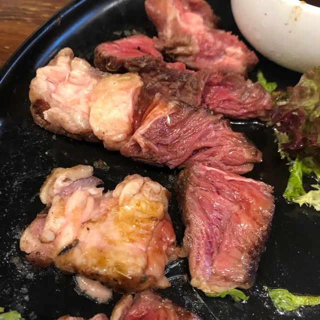 慢煮紐西蘭牛扒沙律 