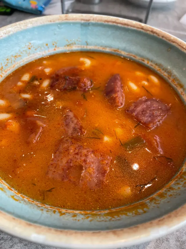 鮮茄午餐肉通粉