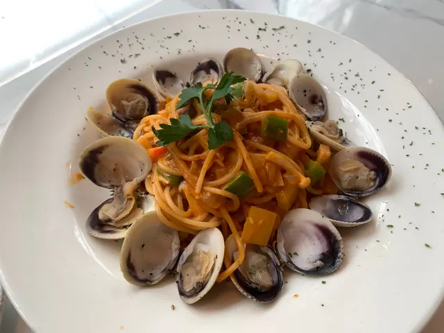 鮮蜆忌廉龍蝦汁意粉