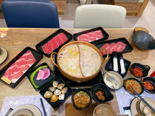 元氣養生鍋+酸菜白肉鍋