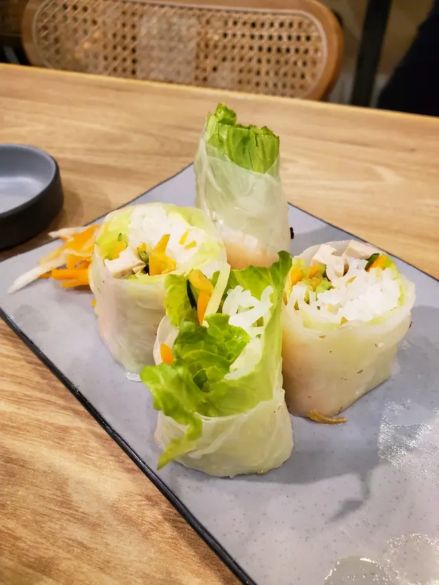 味道清淡 皮略嫌太厚