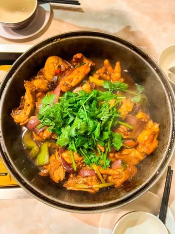 招牌鸡煲