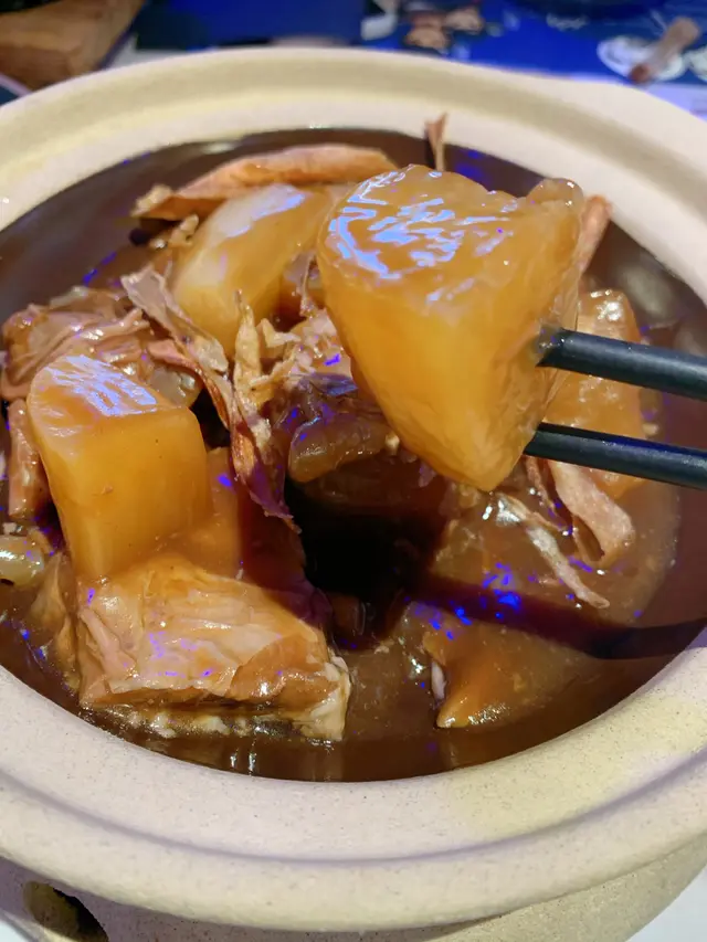 石鍋蘿蔔豬軟骨