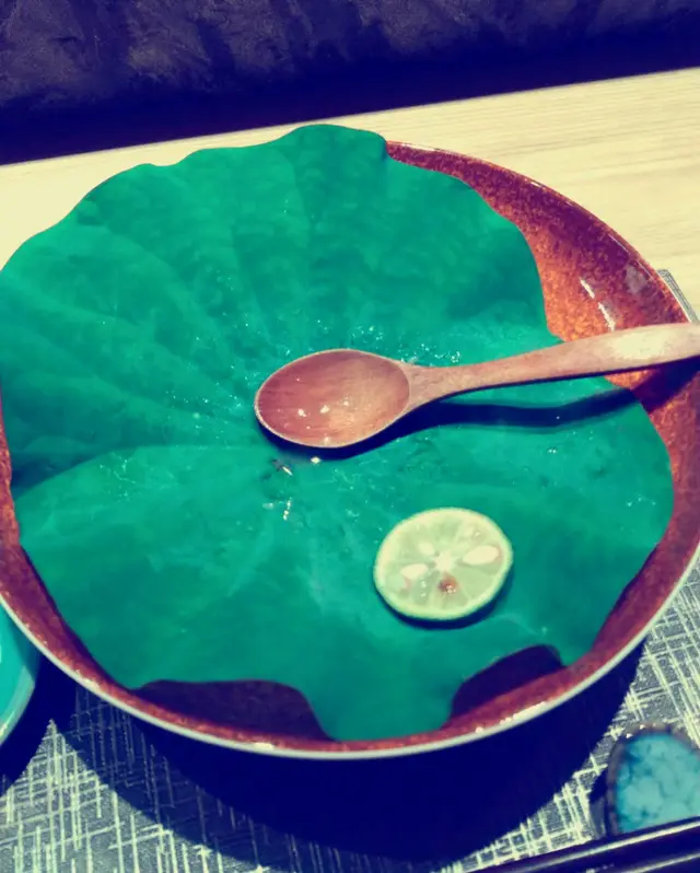 澳龍刺身伴海膽