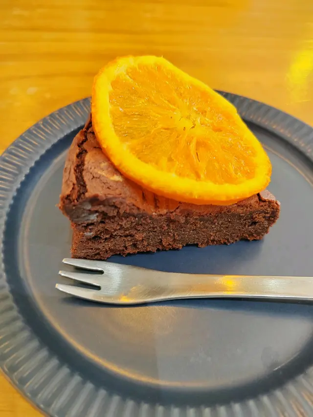 Orange Chocolate Cake 