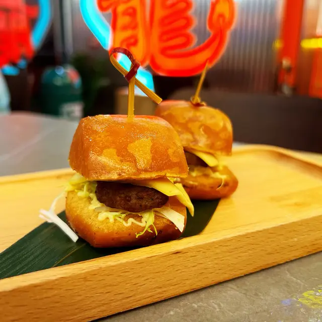 炸饅頭豬柳漢堡