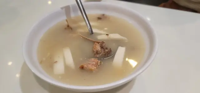 椰子排骨湯