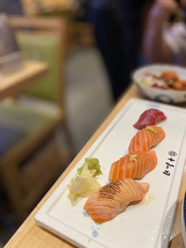 三文魚三味壽司