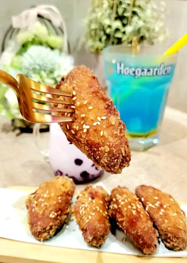 脆香雞翼 配 特調柚子醬