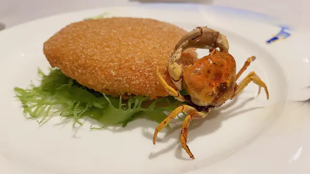 瑤柱響螺焗釀鮮蟹蓋