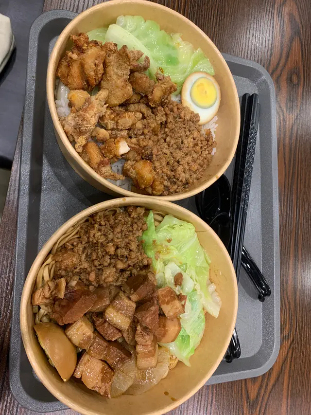 櫻花蝦肉躁飯、滷肉肉躁飯